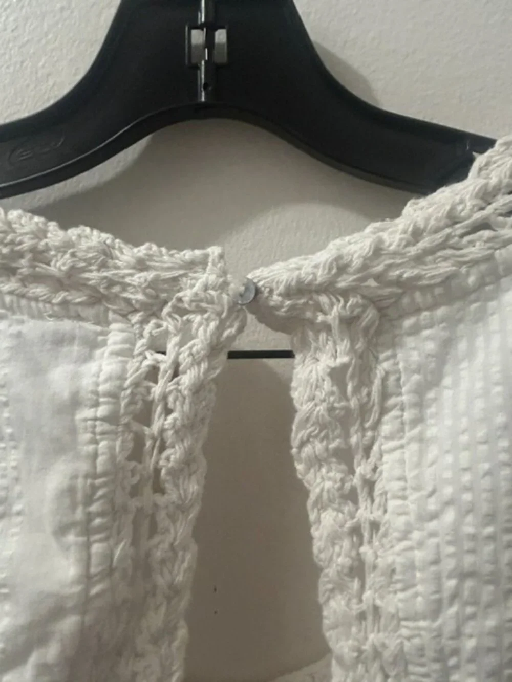 Free People Megan Crochet Ivory Scoop Neck Ruffle Hem Tie Keyhole Back Top NWT